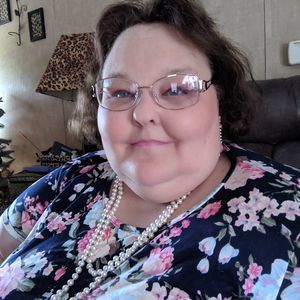 Meet your Posher, Beverly